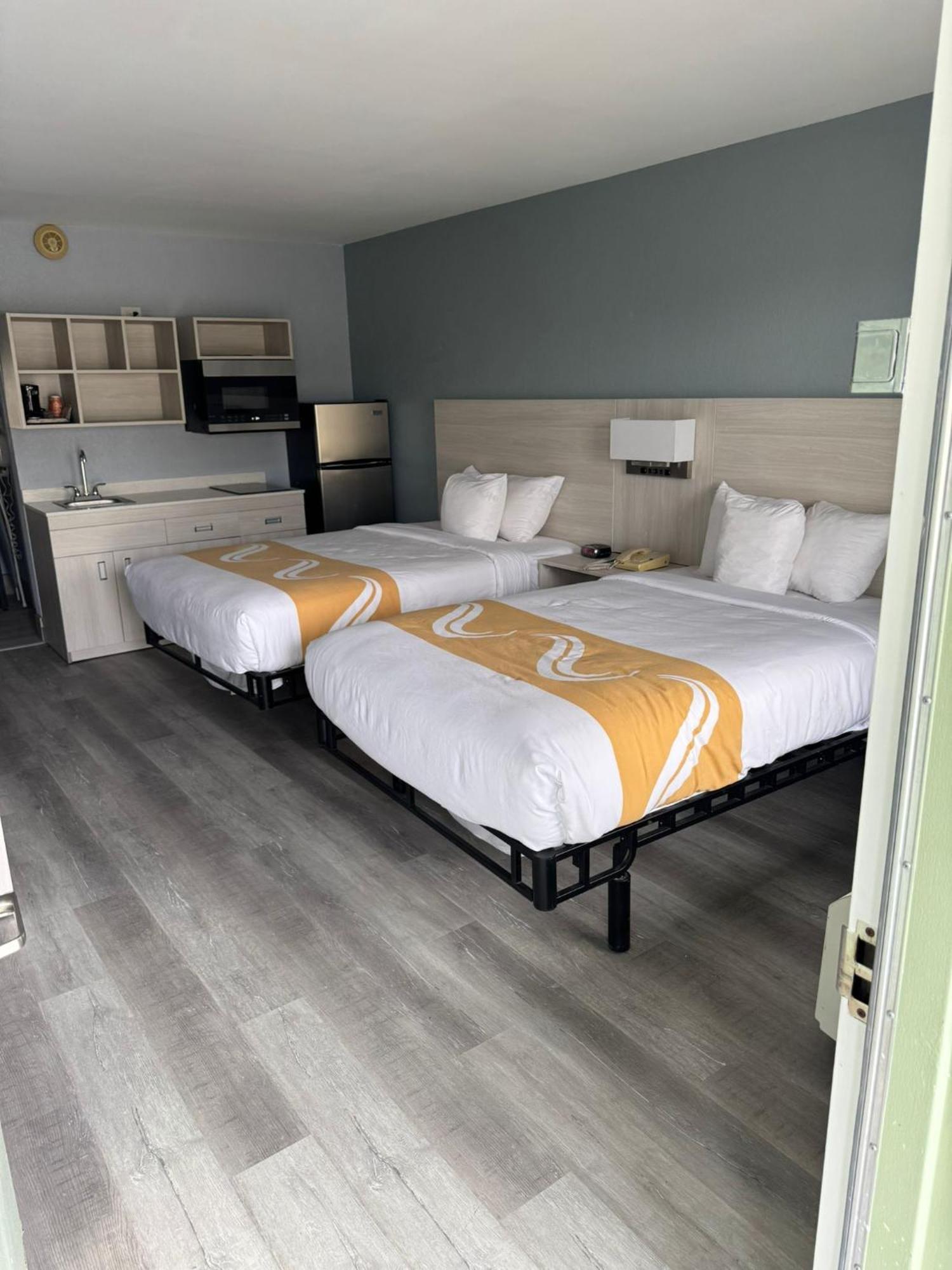 Quality Inn Christiansburg - Blacksburg Екстериор снимка