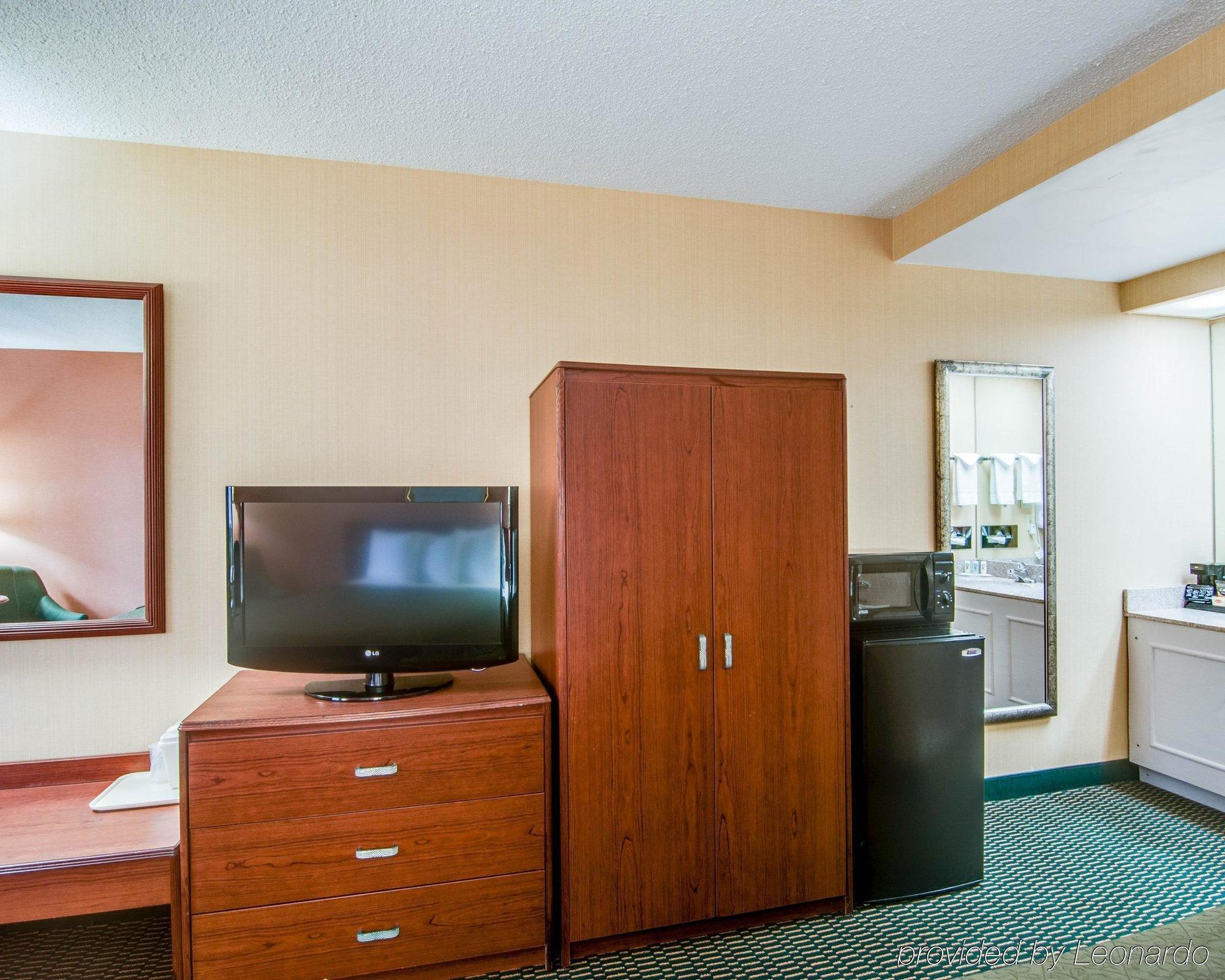 Quality Inn Christiansburg - Blacksburg Екстериор снимка